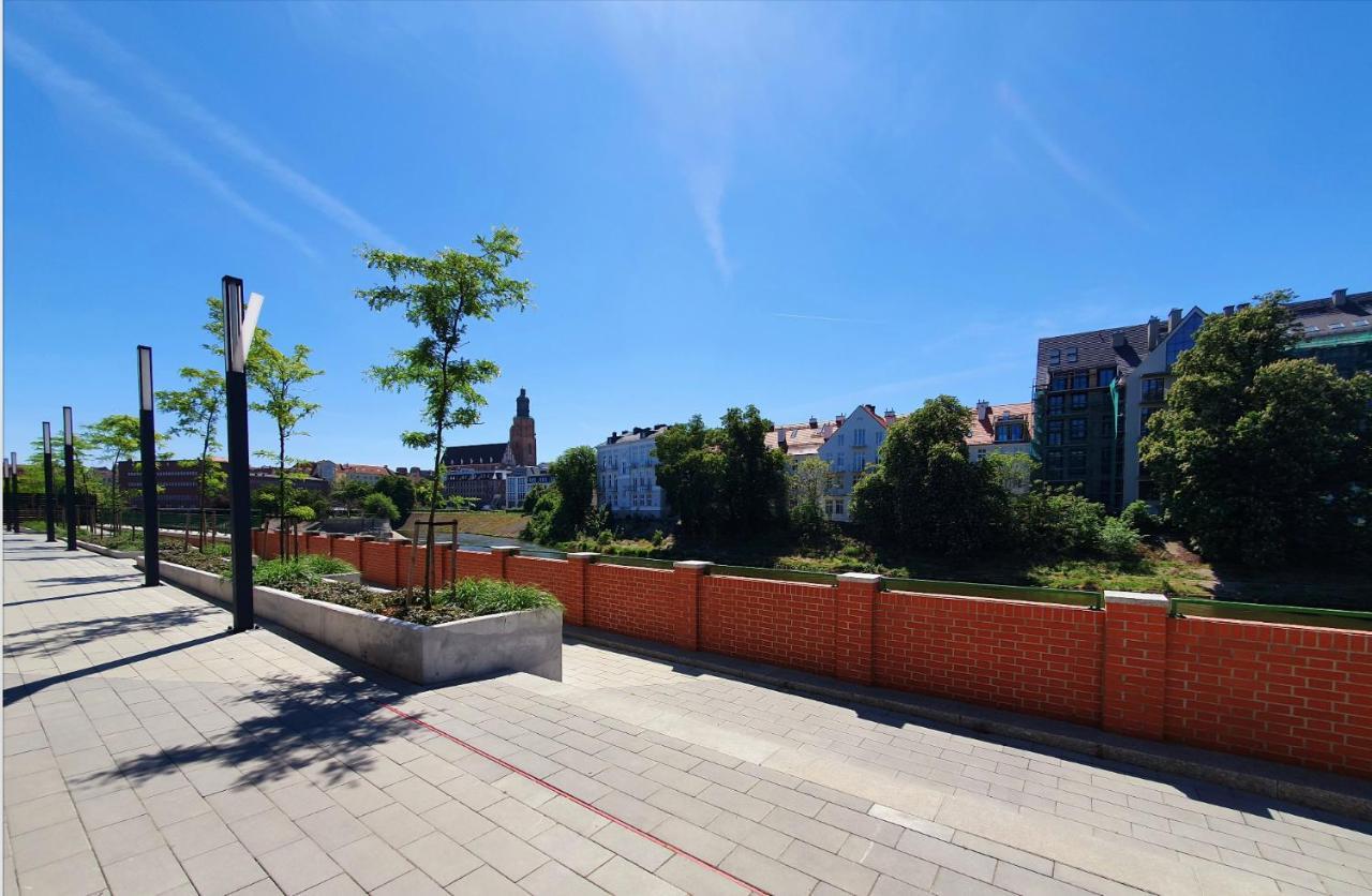 Apartment 24H With Free Garage And Ac Jagielly 5 弗罗茨瓦夫 外观 照片